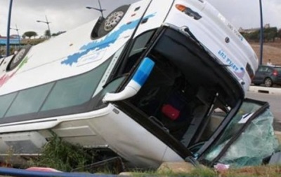 Автобус с болельщиками сборной Гибралтара попал в аварию