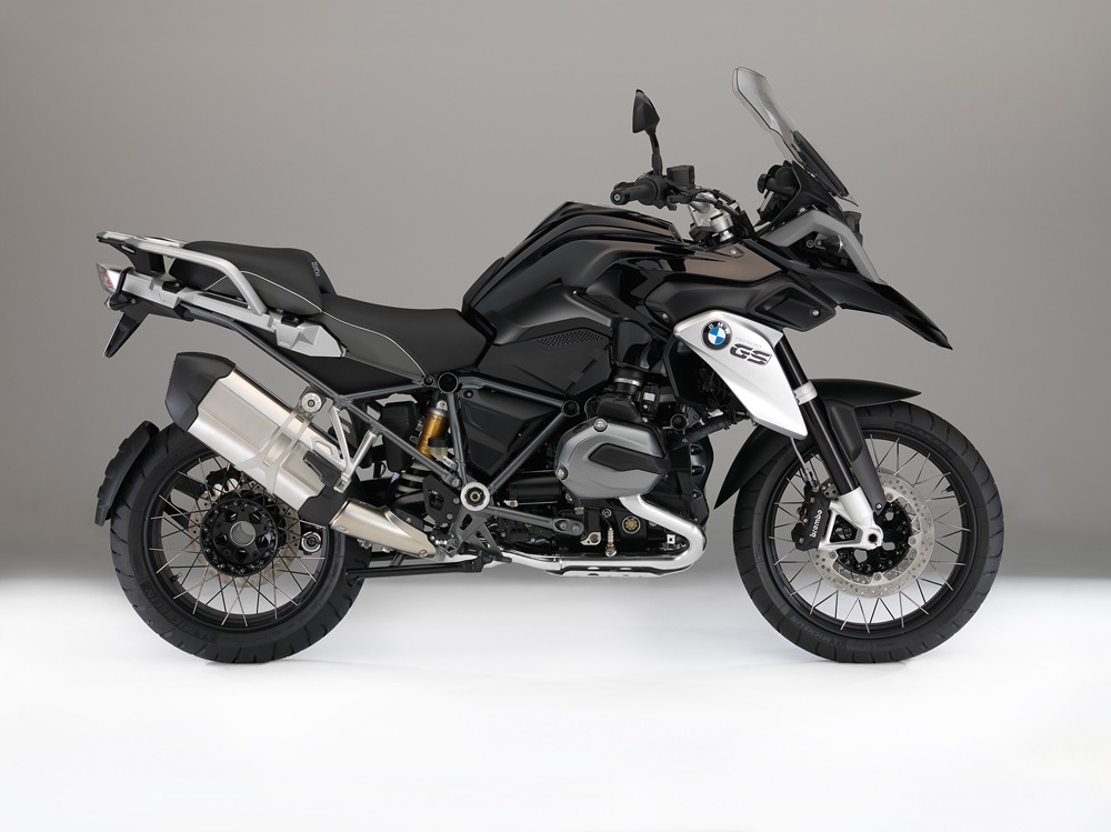 Новый мотоцикл BMW R1200GS TripleBlack 2015