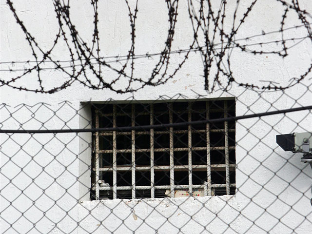 Осужденного на 10 лет экс-мэра Махачкалы просят оставить в тюрьме до конца жизни