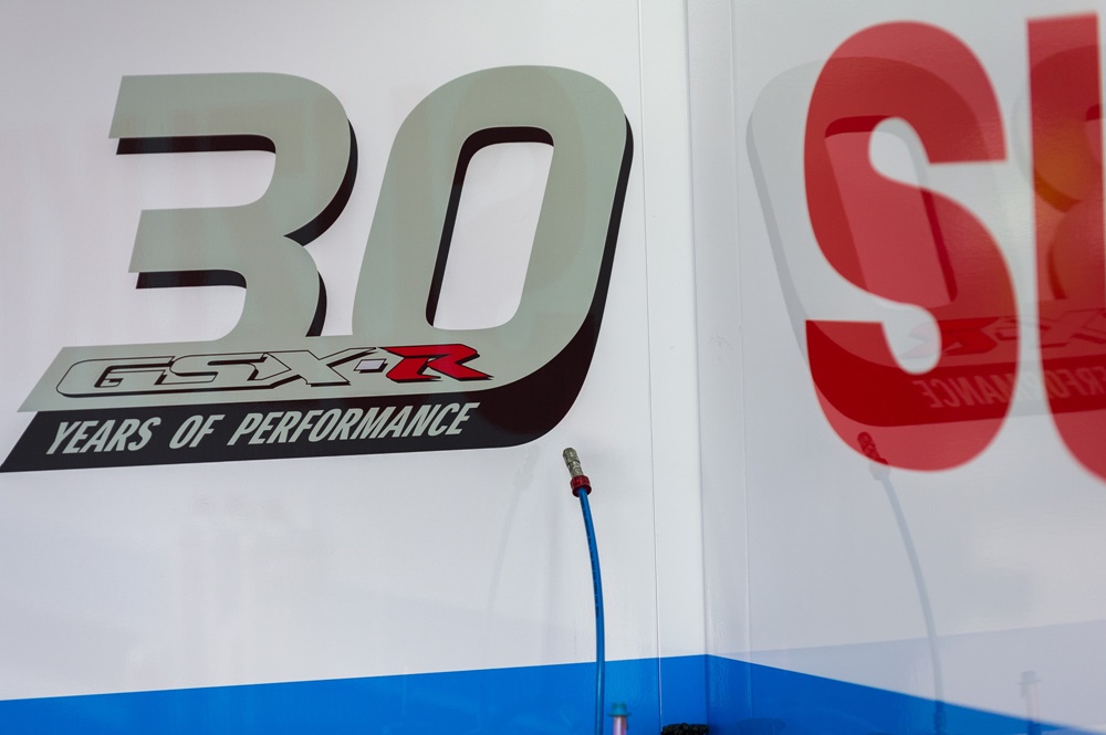 Фотографии Suzuki GSX-RR 30th Anniversary