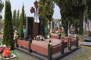 Игоря Еремеева похоронят рядом с отцом в родном селе