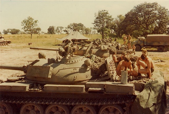 Танковая контрабанда и танковый блеф в Родезии 