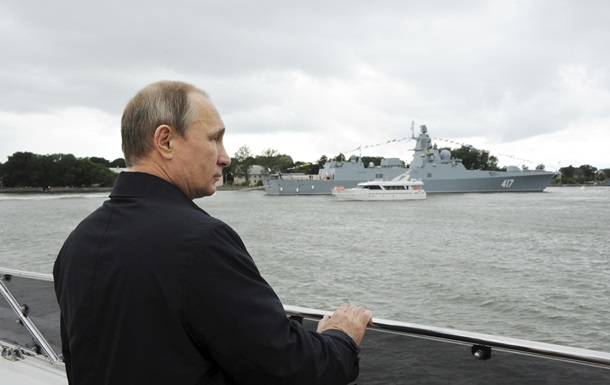 Путин в понедельник приедет в Крым